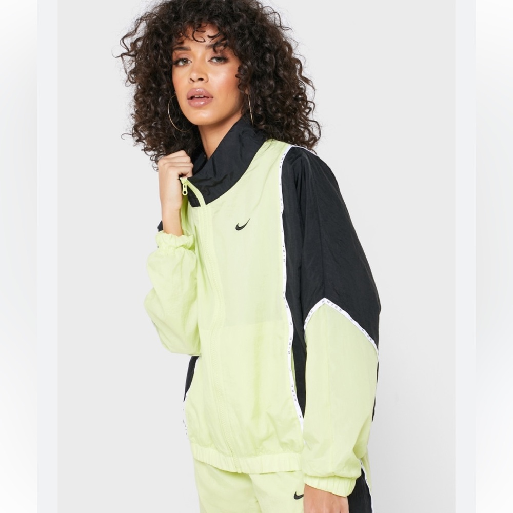 Nike Sportswear Colorblock Woven Windbreaker Jacket size M